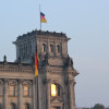 GroKo besser als ihr Ruf? Bundestag Fahne