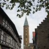 Goslar: Fachwerkhäuser, Berge & Sehenswürdigkeiten der Geschichte Suedturm Marktkirche Goslar