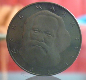 Karl Marx auf DM Münze