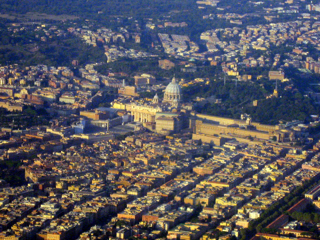vatikan in rom von oben