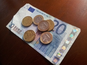 Euro Schein und Münzen
