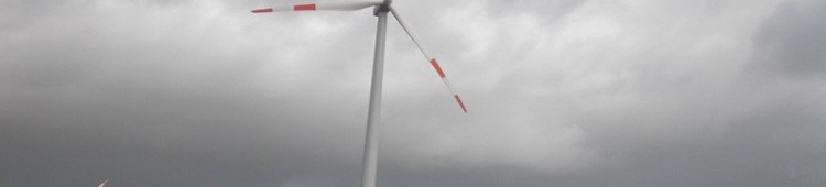Bundesregierung gibt Klimaziele auf Windkraftwerke