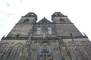 Front Dom Magdeburg