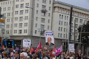 ceta-demo-berlin-gysi