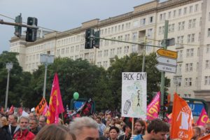 ceta-demo-berlin-schilder