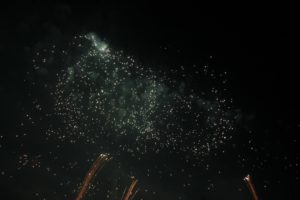 feuerwerk-goldregen-fertig