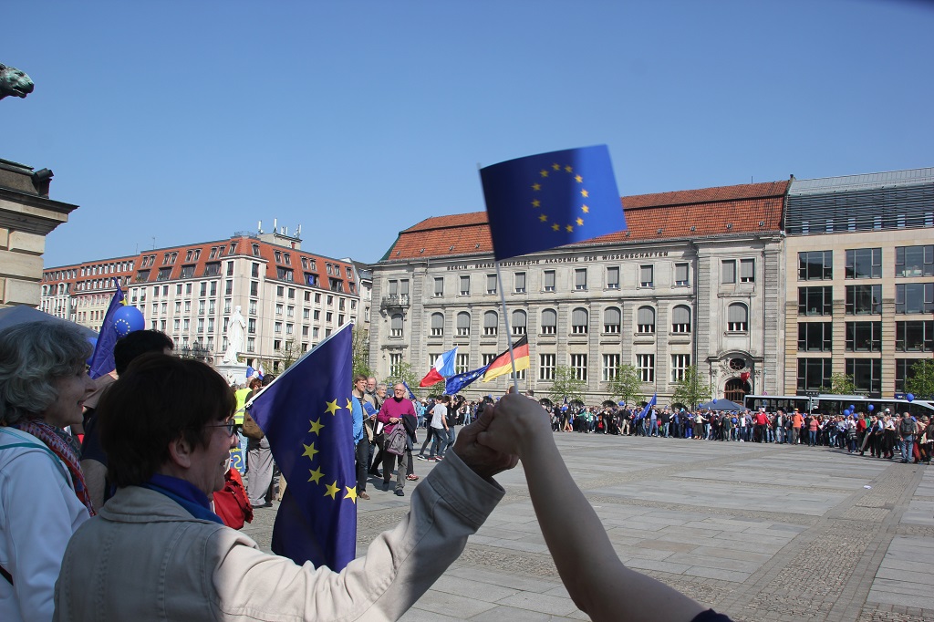 Abschlusstanz Pulse of Europe Demo Berlin