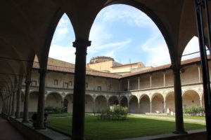 Kreuzgang Kloster Santa Croce Florenz