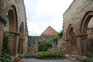 Westseite Ruine Memleben