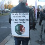 Aufstehen Demonstrant SPD CDU 3