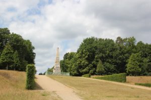 Obelisk Huegel Rheinsberg
